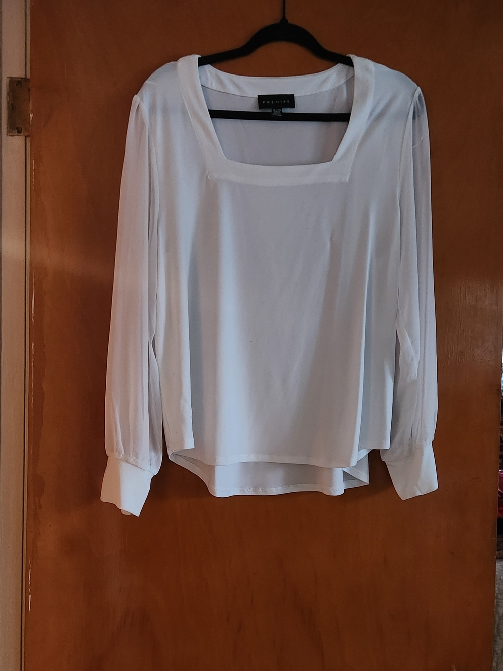 Premise White Long-Sleeve Square-Neck Blouse